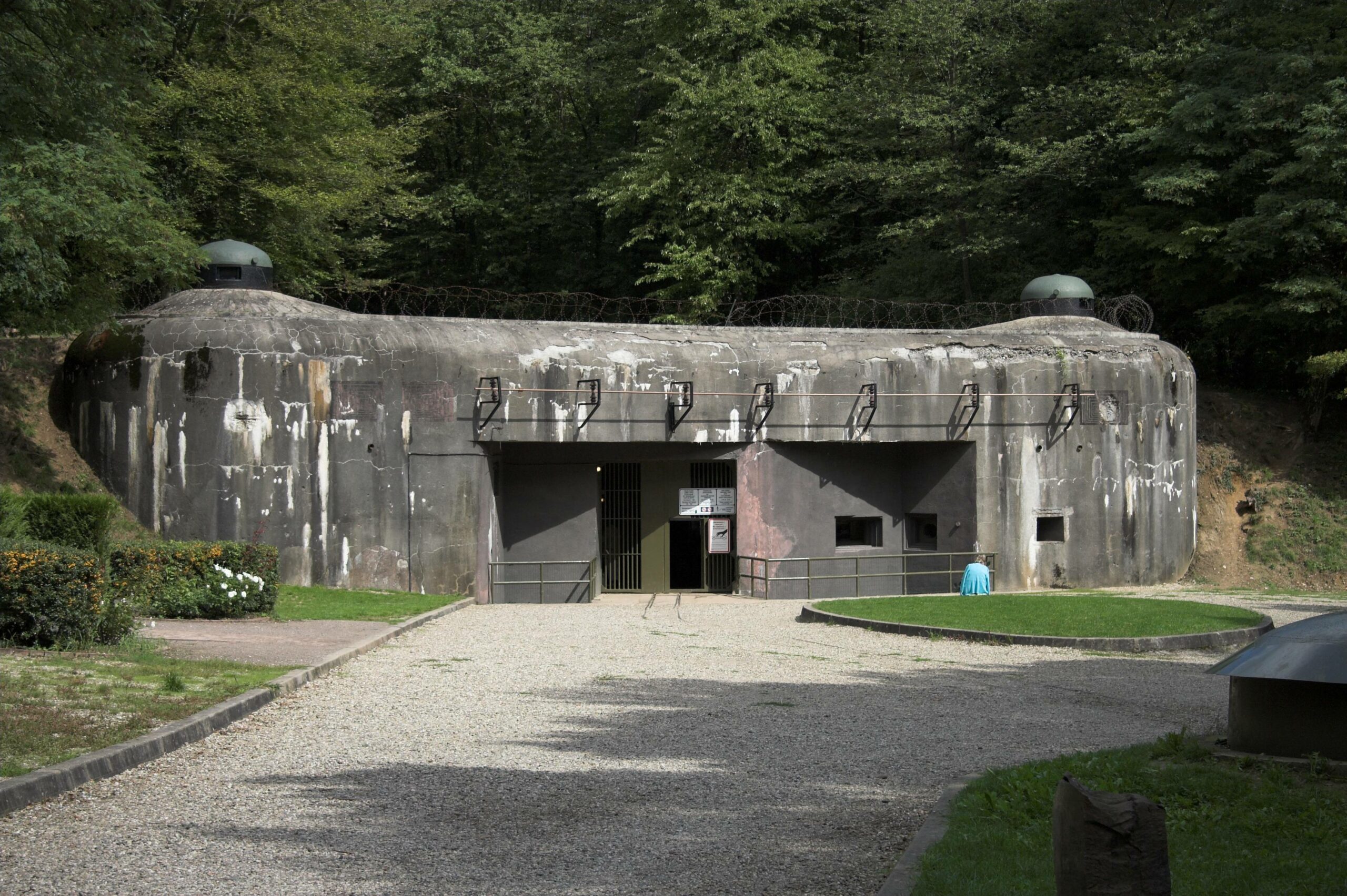 Fort de Schoenenbourg - Ligne Maginot Alsace - vue extérieure du bloc de combat